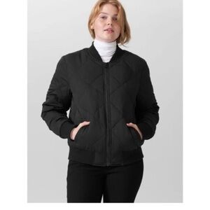 Universal Standard bomber puffer jacket (light)